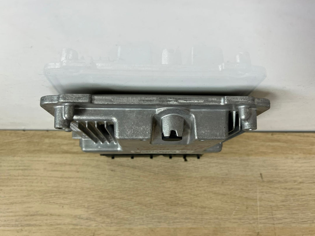 BMW 1 Series F20 F21, 5 Series F10 2.0d Engine Control Unit ECU 8587952 OEM
