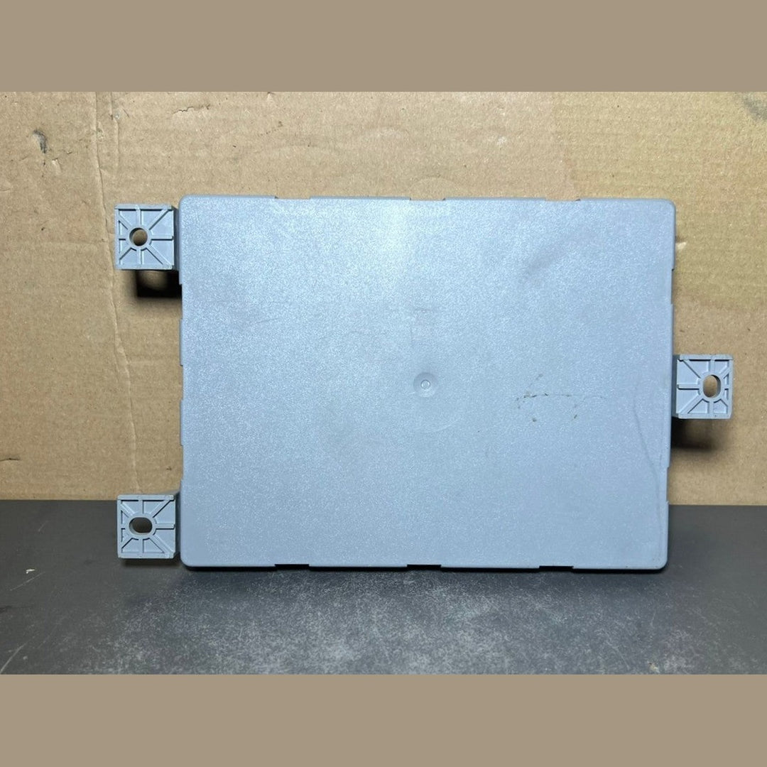 14-20 Mercedes W205 Rear Trunk SAM Body Control Module Unit A222 9009708 OEM