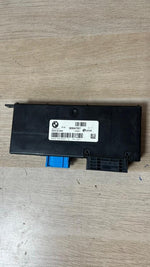 Bild in die Galerieansicht laden, 2011-2017 BMW X3 Gateway Control Module 9354757 X4