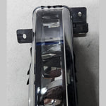 Bild in die Galerieansicht laden, 2018-2019 BMW X3 Fog Light Led Right 7433788 2 Series F40 F44 3 Series G20 G21 