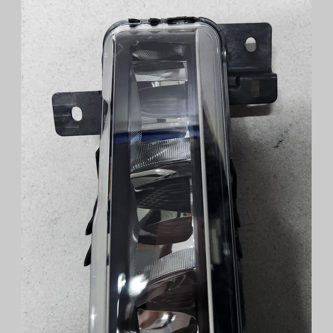 2018-2019 BMW X3 Fog Light Led Right 7433788 2 Series F40 F44 3 Series G20 G21 