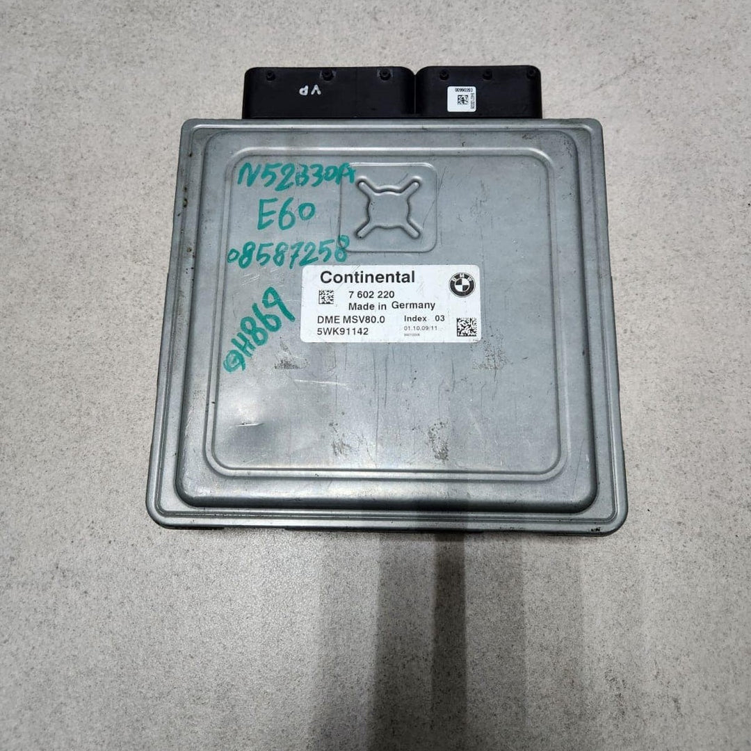 2010 BMW MSV80.0 E60 528i Engine Control Module 7602220 328i 528i N52