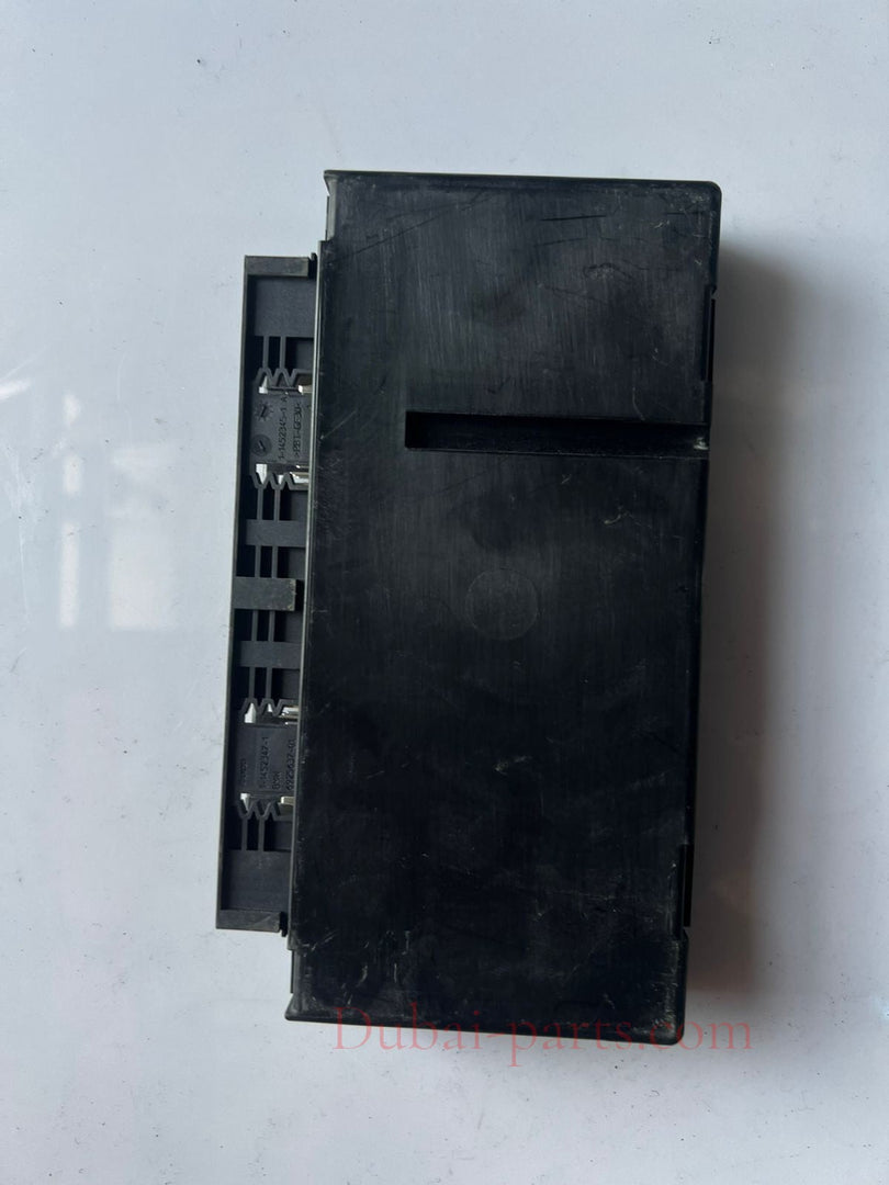 BMW Gateway Control Module 9118730 5 Series E60 E61 and 6 Series E63 E64