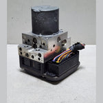 Bild in die Galerieansicht laden, BMW 7 5 GT ABS Pump 6796794 7 Series F01 F02 F03 F04 4WD