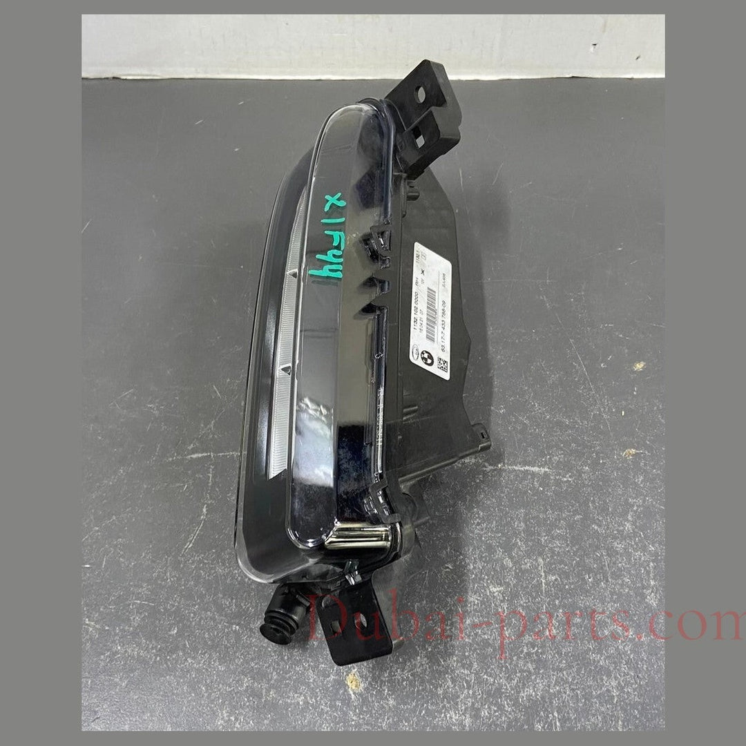OEM BMW 2 3 5 SERIES X1 F44 G20 G30 FRONT RIGHT FOG LIGHT GENUINE 7433788