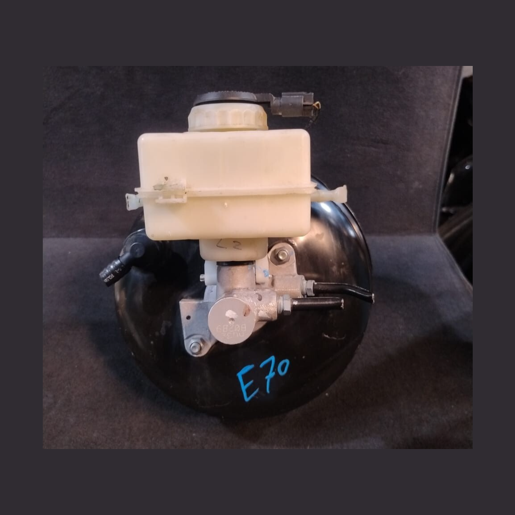 OEM BMW X5 E70 ANTI  BREAK SYSTEM POWER BREAK BOOSTER W/MASTER CYLINDER 6791409