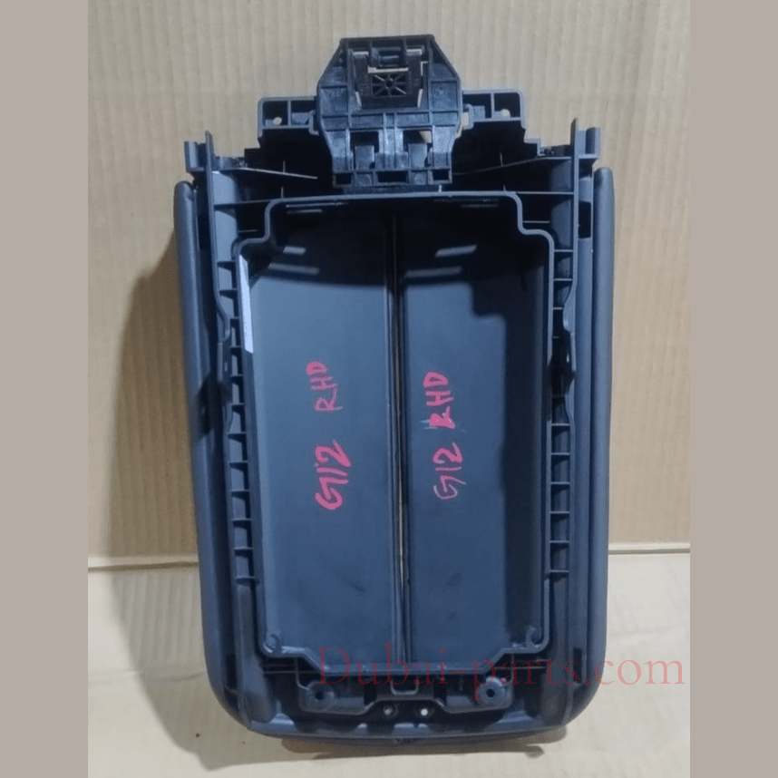 BMW G11 / G12 750I / 740I ARMREST STORAGE COMPARTMENT LID P/N 9348741