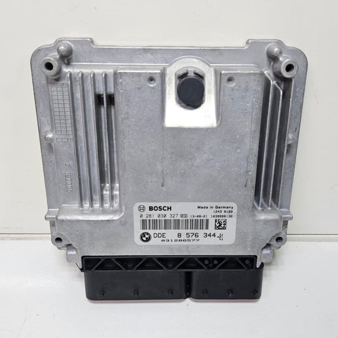 8576344-2014 BMW 4 Series F32 F33 X3 N47 Engine Control Unit DDE Key Set