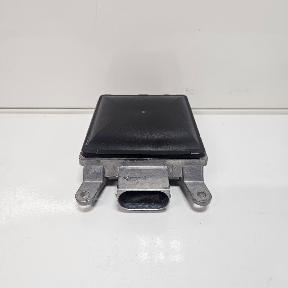 2013-2015 BMW 750Li Blind Spot Lane Change Warning Sensor 6873335