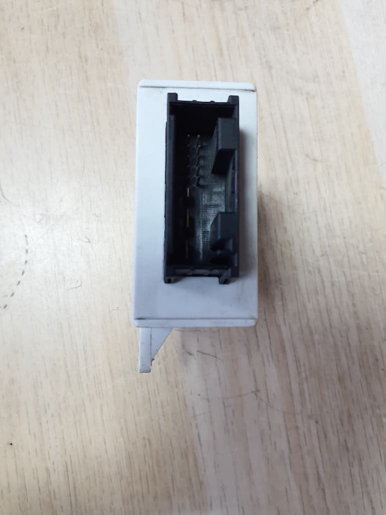 BMW Immobilizer Relay Control Unit 8380137 E39 E38 5 7 Series EWS3