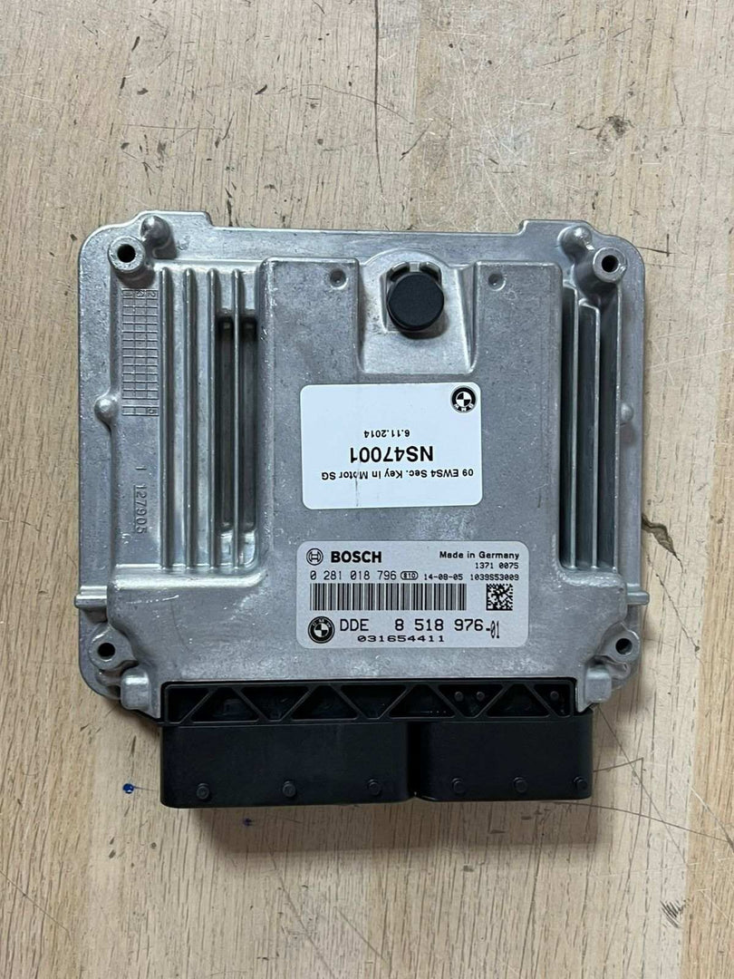 BMW F30 N47D NS47 001 Engine Control Unit ECU SET DDE + FEM + KEY 8518976