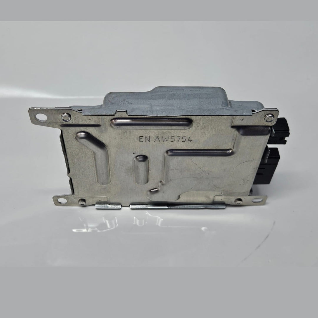 6819649-2017-2019 BMW 750i G11 G12 Battery Charge Control Module OEM