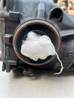 Load image into Gallery viewer, 2016-2018 BMW F30 B48 2.81 RATIO Rear Differential Carrier 8644372 OEM