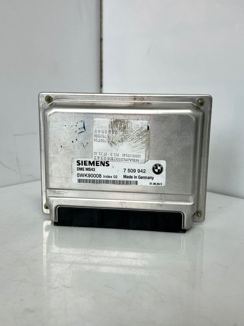 2001-2005 BMW 325i 5 Series E39 Siemens MS43 Engine Control Unit ECU 7509942 OEM