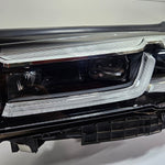 Bild in die Galerieansicht laden, 2020 BMW 5 Series G30 G31 G38 M5 LCI Headlight LED Left Side 5A38915 ECE