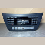 Bild in die Galerieansicht laden, Mercedes W204 Navigation Command Radio Audio Head Unit CD Player A204 9006308