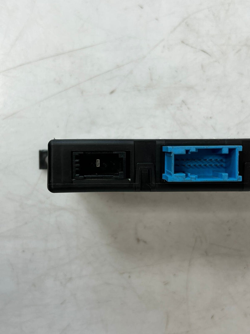 2011-2017 BMW X3 F25 and X4 F26 Central Gateway Control Module 9266410 OEM