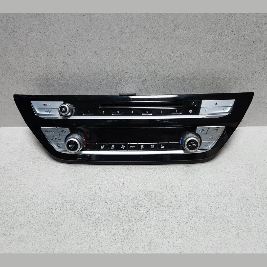BMW Air Conditioning Control Panel 9495838 G30 G31 G32 and M5 F90