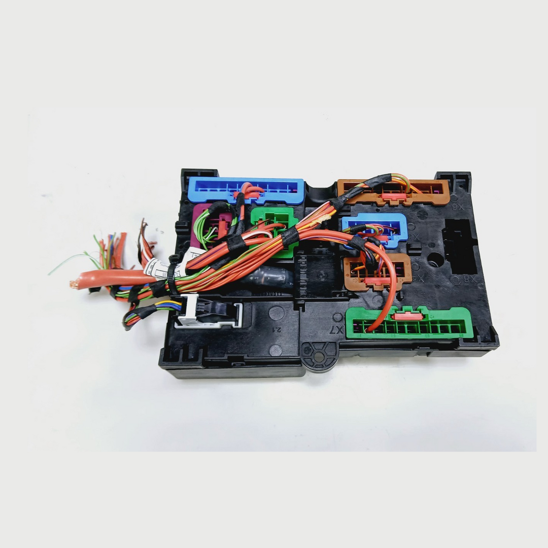 BMW 330I M340 G20 G22 POWER SUPPLY FUSE BOX CONTROL MODULE 8734161 OEM