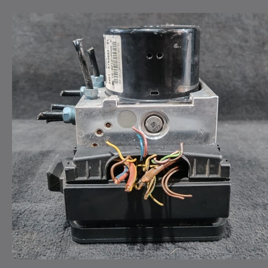 BMW F20 F21 F30 F31 ANTI-LOCK BREAKING SYSTEM PUMP HYDRAULIC UNIT - 6793936