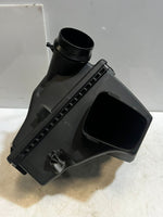 Bild in die Galerieansicht laden, BMW 1 3 5 Series F20 F22 F30 F32 F36 B48 Air Filter Box MAHLE 8601677 OEM