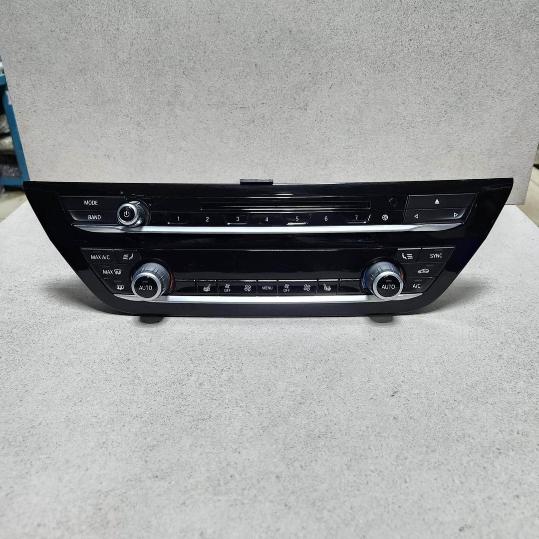 2017-2020 BMW 530i Temperature And Radio Control Panel 7947871 G30 530 540 M550