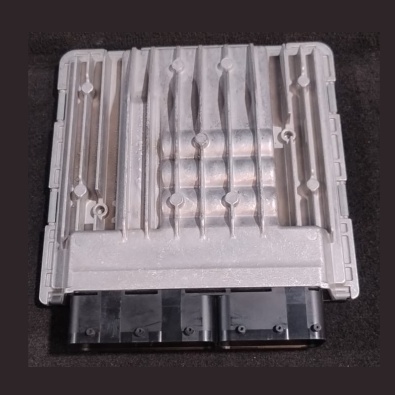 BMW E90/E92 E93 ENGINE DME CONTROL MODULE ECU P/N 7581123