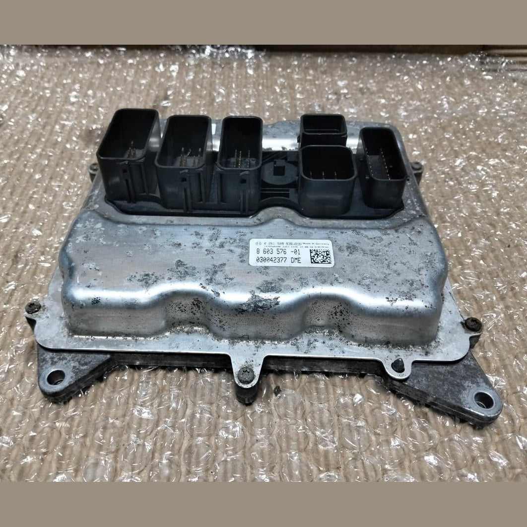 BMW N20 ENGINE CONTROL UNIT ECU COMPLETE  SET 8603576