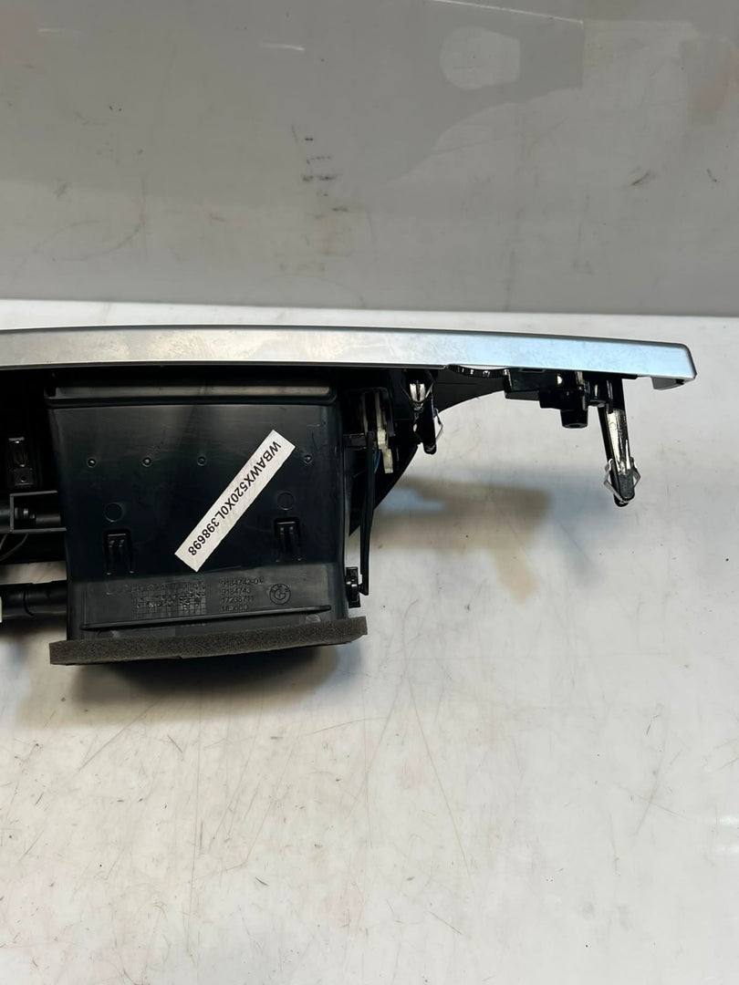 2010-2017 BMW X3 F25 CENTER Dashboard Air Vent GRILLE UNIT 9184742 OEM