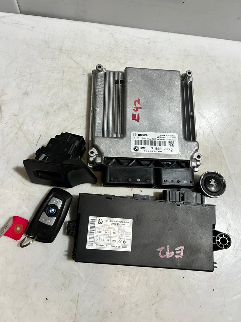 BMW 3 SERIES E92 Engine Control Unit ECU SET DME + CAS3 + 1KEY 7589705 OEM