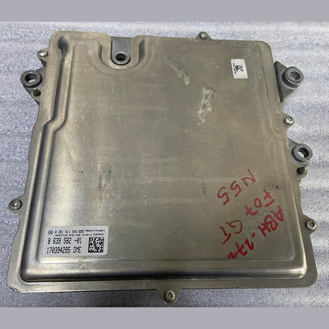OEM BMW F07 N55 ENGINE COMPUTER CONTROL UNIT MODULE ECU SET 8639582-01
