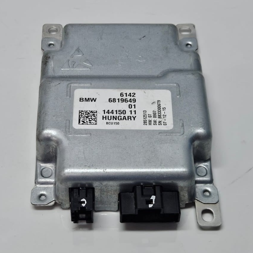 6819649-2017-2019 BMW 750i G11 G12 Battery Charge Control Module OEM