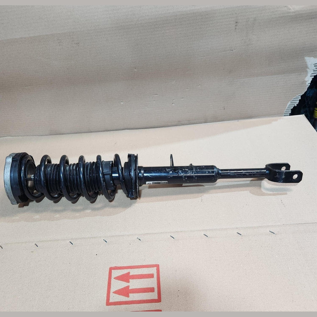 2017-2023 BMW 530i Front Shock Absorber 6866592 5 Series G30 530i and 540i 