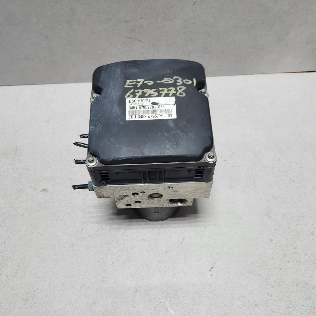 2007-2013 BMW X5 Abs Anti Lock Brake Pump 6795778 X5 E70 and X6 E71
