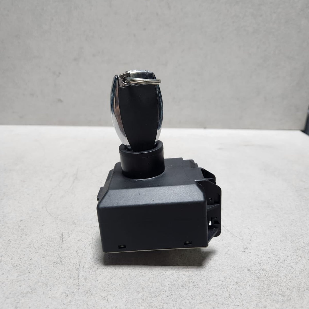 Mercedes-Benz GLA Ignition Switch A2469057503 GLA X156 W156