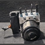 Load image into Gallery viewer, BMW F25 ANTI-LOCK BREAKING SYSTEM ABS MODULE PUMP OEM - 6877726