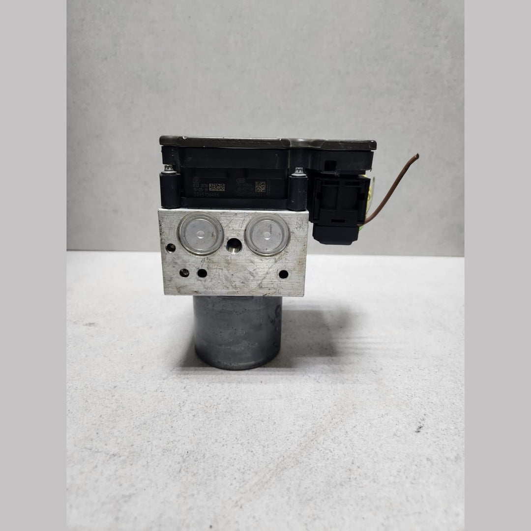 2014-2018 BMW X5 Abs Pump Module 6870759 X5 and X6 F15 F16