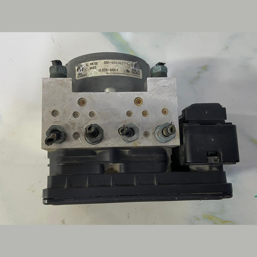 OEM BMW 328i 335i ABS Anti-Lock Brake Pump Module Unit 6868638