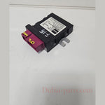 Load image into Gallery viewer, 2013-2017 BMW 320i Fuel Pump Control Module 7426095 OEM