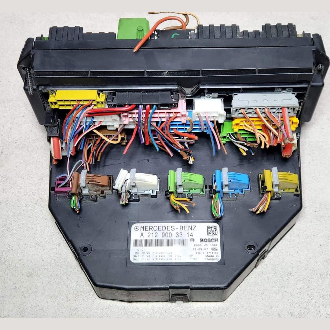 Mercedes-Benz Sam Control Module Front/Rear A2129003314 W204 C-Class 