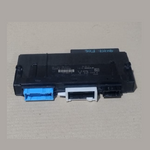 Bild in die Galerieansicht laden, BMW F06 JUNCTION BOX ELECTRONICS CONTROL UNIT - 9353424