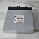 Load image into Gallery viewer, OEM BMW 7 Series F01 F02 VSU400 Voltage Converter Control Module Unit 9247159
