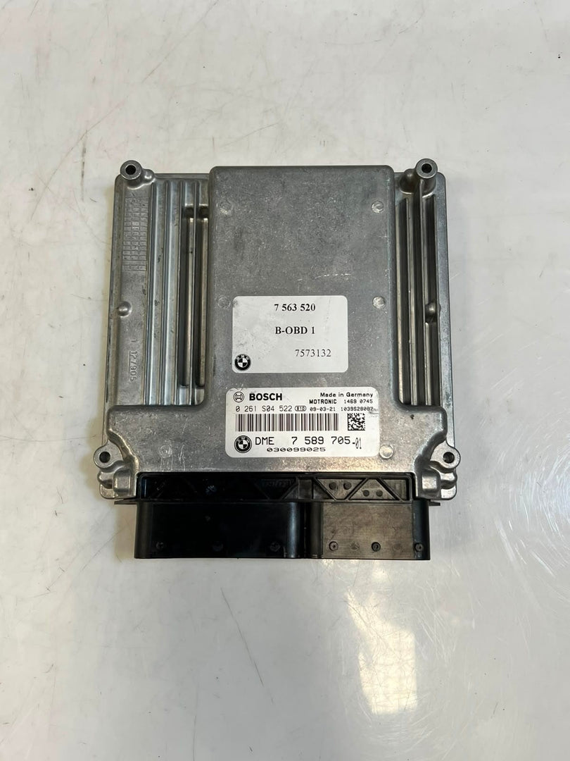 2009 BMW 3 Series E90 E92 E60 N46N Engine Control Unit ECU ONLY 7589705 OEM