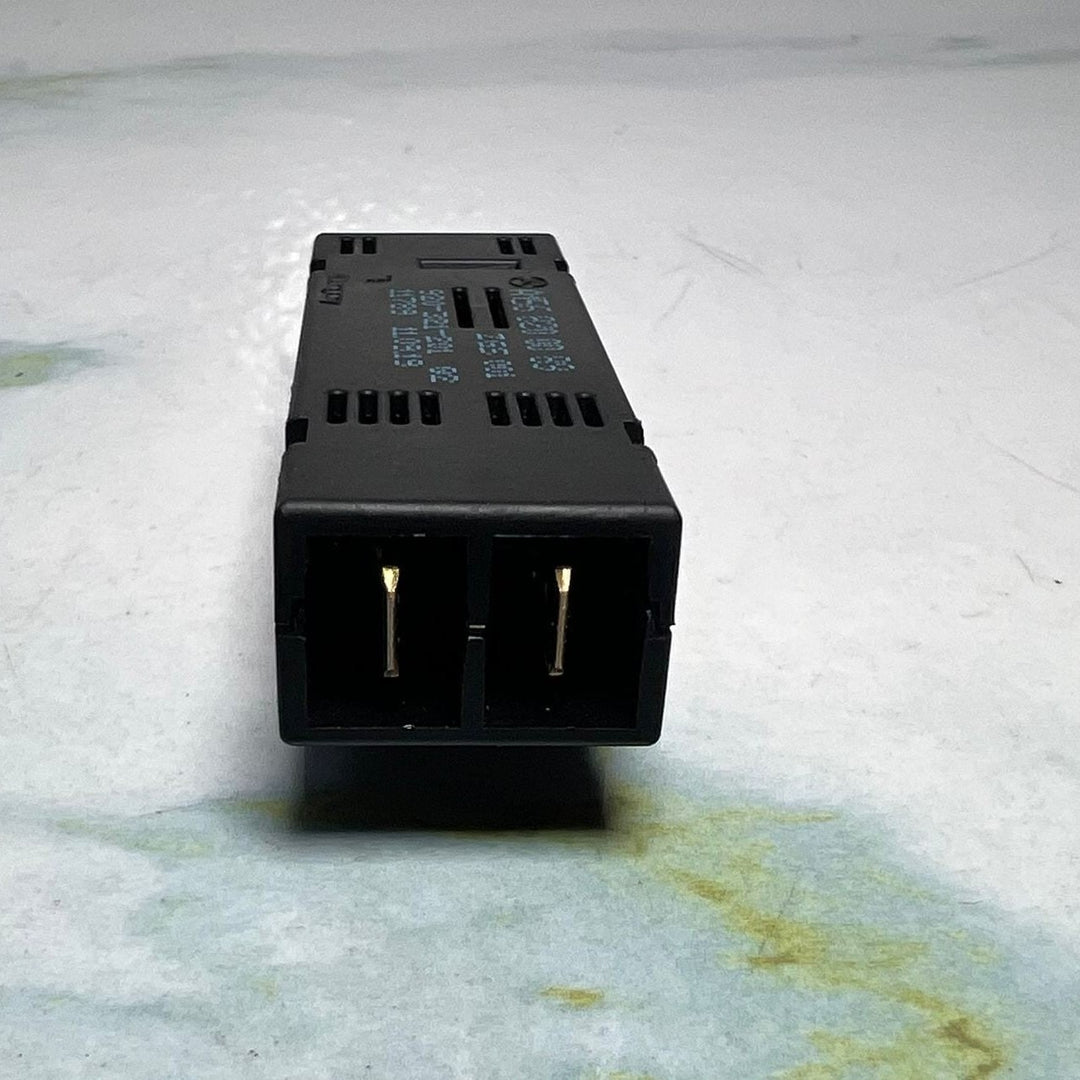 2015-2023 Mercedes-Benz C300 Antenna Amplifier A1568200089 W205 C-Class X253 GLC
