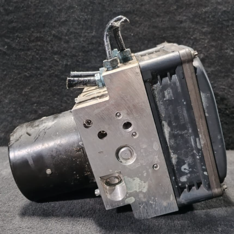 BMW F01 F02 F10 ANTI-LOCK BREAKIN G SYSTEM  PUMP HYDRAULIC OEM 6791175- 6791173
