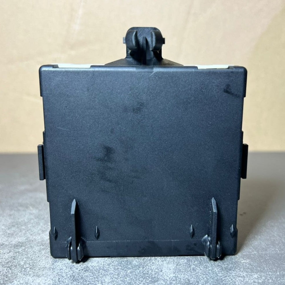Mercedes-Benz W205 C-Class Rear Left Side Door Control Module A205 9006213 OEM