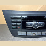 Bild in die Galerieansicht laden, Mercedes W204 Navigation Command Radio Audio Head Unit CD Player A204 9006308