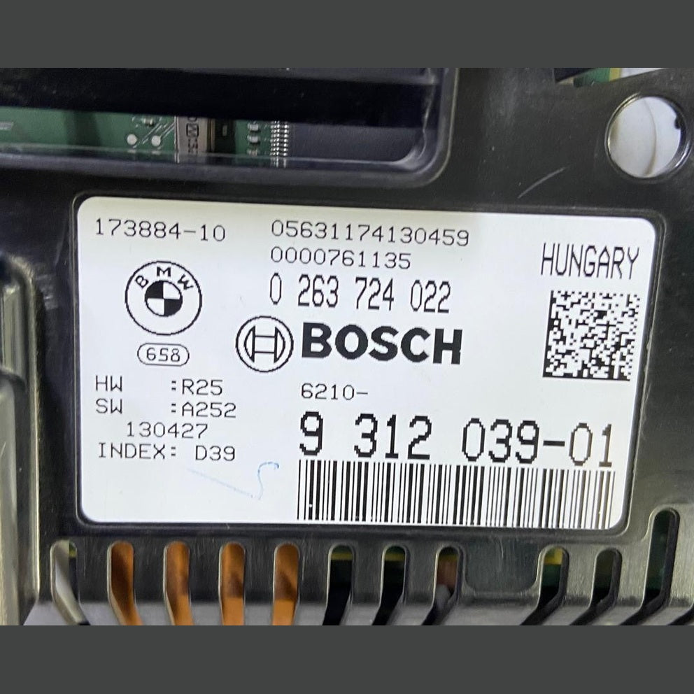 OEM 09-15 BMW 750Li F01 F02 DASH INSTRUMENT GAUGE CLUSTER SPEEDOMETER 9312039