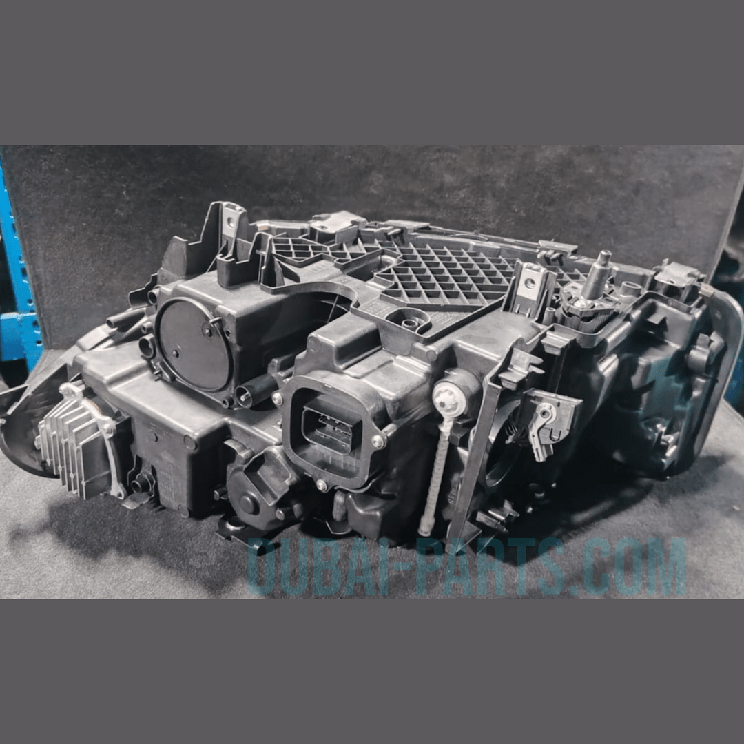 BMW 5 G30 2020 FRONT RIGHT SIDE HEADLIGHT AFTERMARKET  233.141-02-  9879640