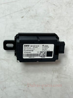 Load image into Gallery viewer, 17-20 BMW 530i G30/G31/G38 5' G11 G12 Radio Remote Control Receiver 6810213 OEM